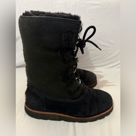 UGG Black Winter Boots with Fur Lining - Picture 2 of 7